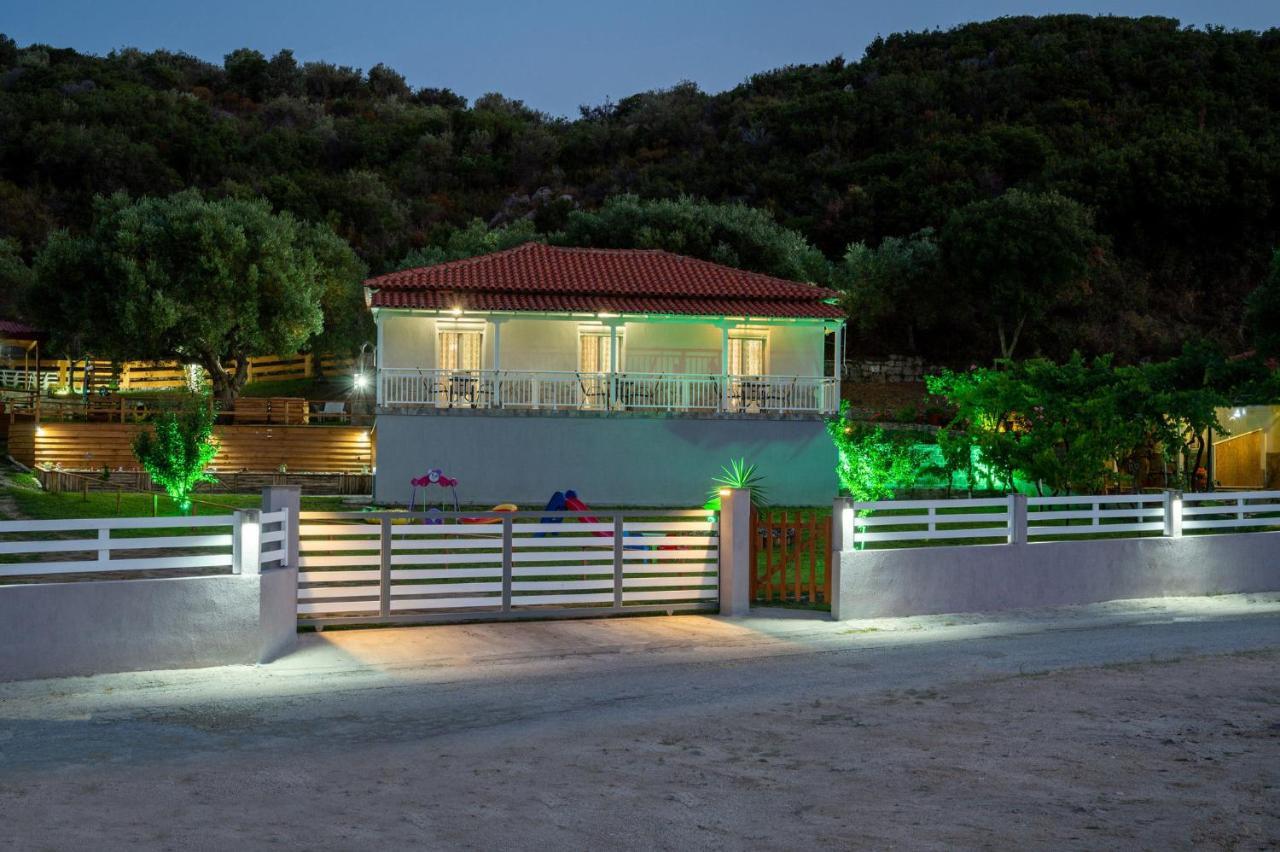 Studios Vagelis Каламици Экстерьер фото